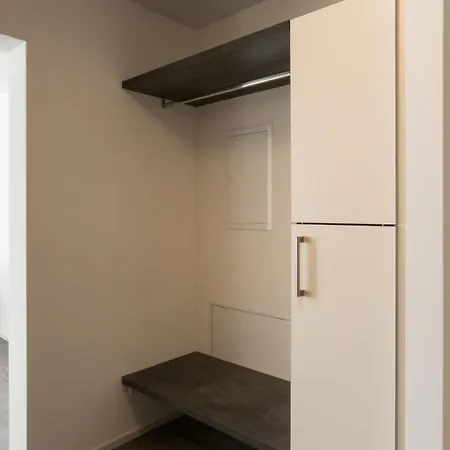 Lejlighed Boardinghouse E68