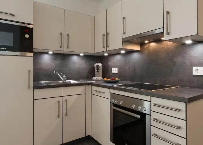 Boardinghouse E68 Апартаменты *