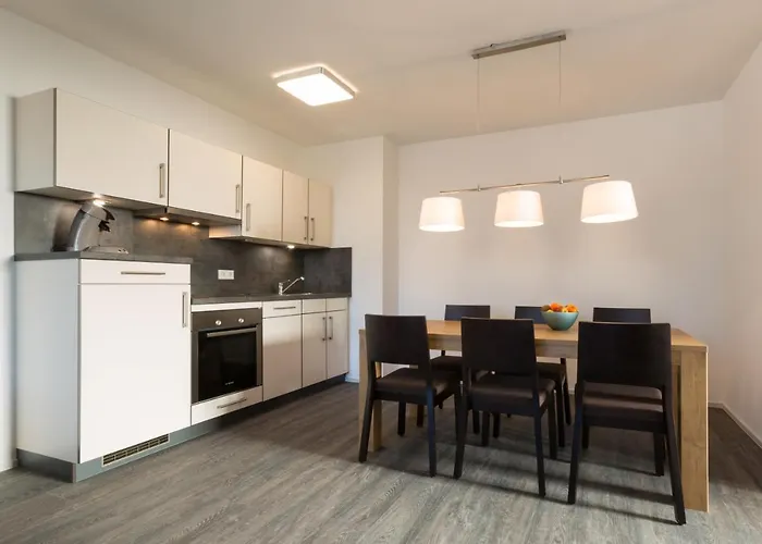 Boardinghouse E68 * Шлинген