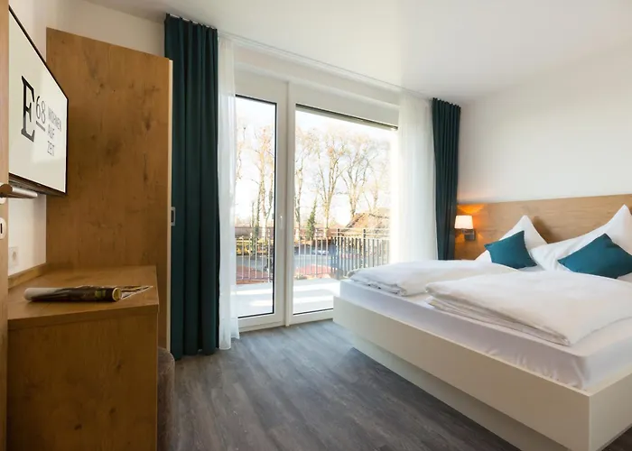 Boardinghouse E68 Апартаменты *