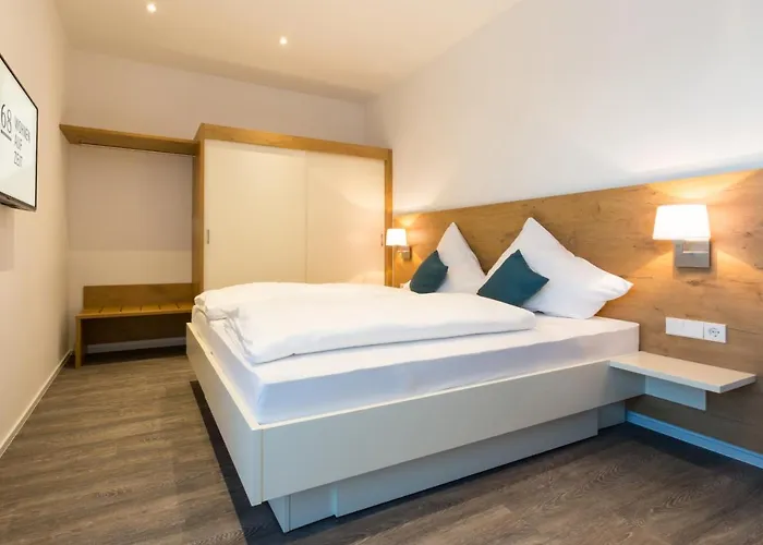 Апартаменты Boardinghouse E68 Шлинген